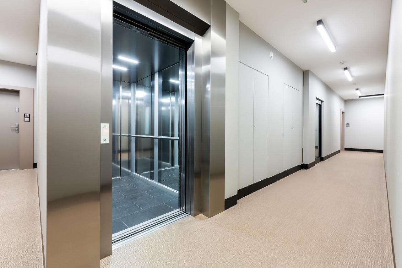P&O Apartments Aleja Krakowska Varsovie Extérieur photo